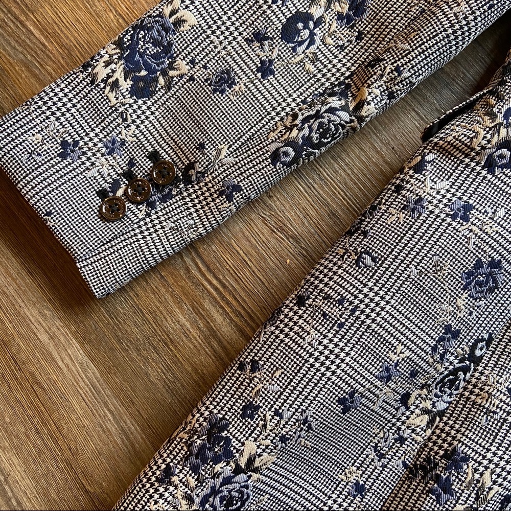 Calvin Klein Floral-Printed Plaid Jacket - Picture 8 of 15